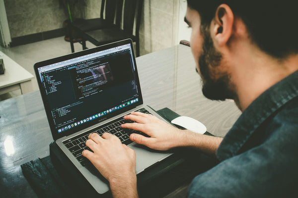 Top 7 T-shirt design software in 2025